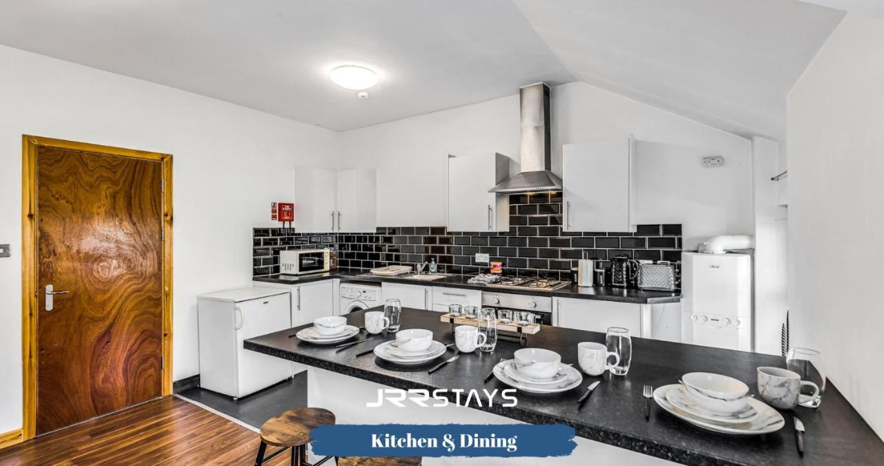 Cardiff - Quirky 1 Bedroom, Sleeps 3, Wi-Fi - Jrr Stays Bagian luar foto