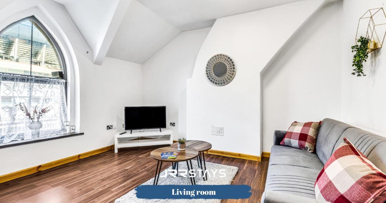 Cardiff - Quirky 1 Bedroom, Sleeps 3, Wi-Fi - Jrr Stays Bagian luar foto